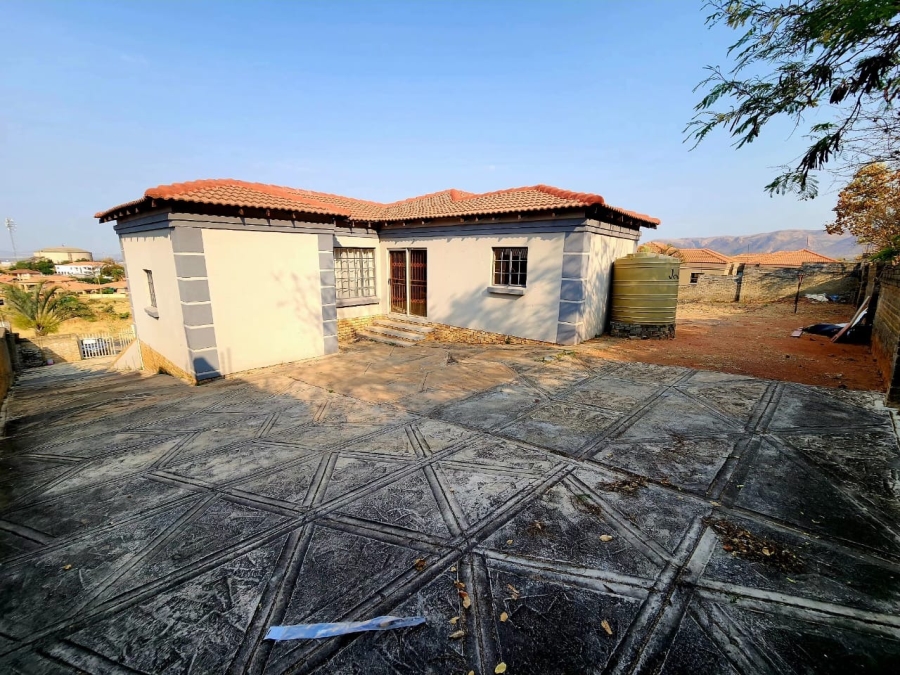 To Let 3 Bedroom Property for Rent in Geelhoutpark North West